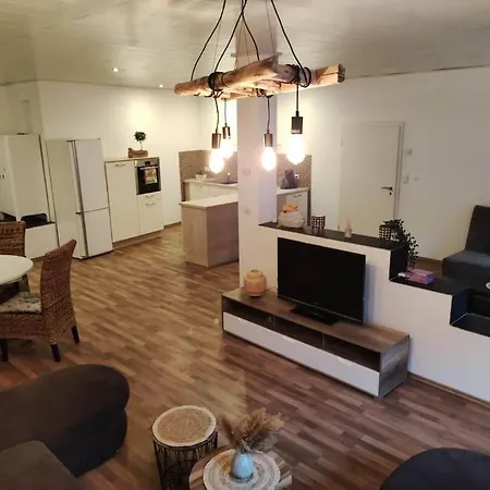 Kasel, Mitten Im Ruwertal Apartment
